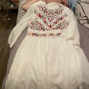 Roolee White Summer Dress